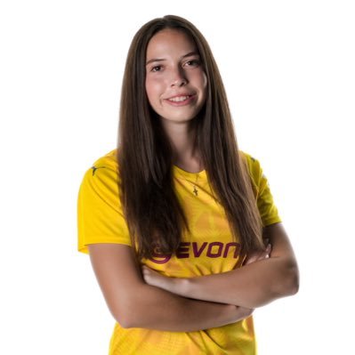 BrooklynRaia's profile picture. BVB 09 GA⚽️ left foot dominant ⚽️ 5’8”⚽️ Southlake Carroll ‘27🐉NCAA ID# 2406328298🐉 brooklynraia2027@yahoo.com🐉NJHS
