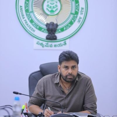 PrathapKumaR008's profile picture. Janasena☸️, 
#VoteForGlassTumbler 🥛