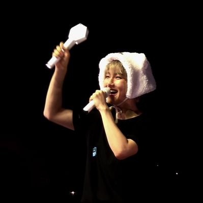 rendezvousxbbh's profile picture. for byun baekhyun