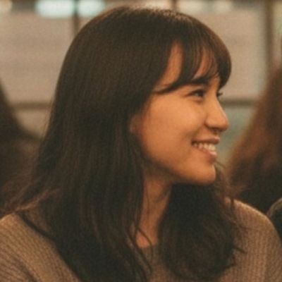 TheRooNextDoor's profile picture. Nurse🏥Gourmand👩‍🍳Plantita🌱Shutterbug📸Docuphile🧐Music Geek🎧My Life's Snippets📖Reboot Queen⏰️ Casual Writer📝Philippians 4:13✝️