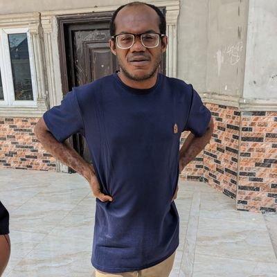 NwezeJ29689's profile picture.