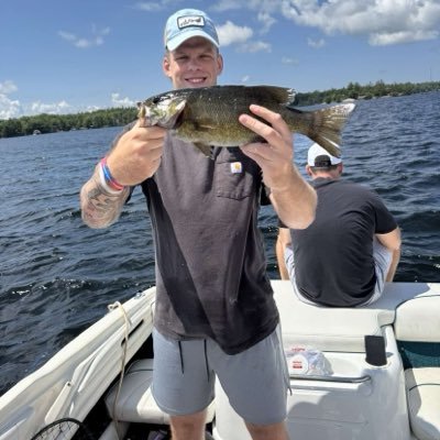 d_fuzak's profile picture. Wawa MBB ‘24/ NPU ‘26