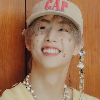 93mt__'s profile picture. 