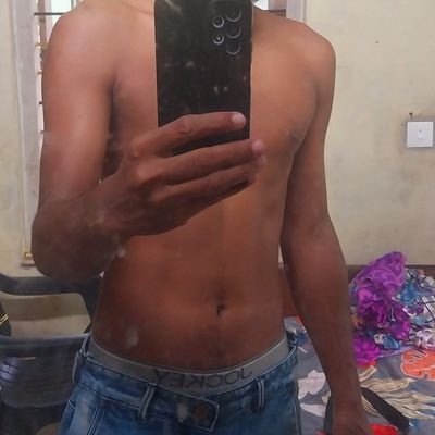 mr_ogler's profile picture. കഴപ്പൻ  Bull  കഴപ്പികൾക്ക്   വരാം  സുഗിക്കാം