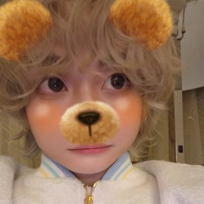 feifeiyuyo's profile picture. ( + 𝟼𝟼 )