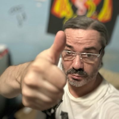 ojolagrimas's profile picture. Mi #creaciondigital cuadros y escritos #valencia, #españa, #laniakeasupercluster escrito por un #inmortal s.XXI d. C.
 ❤️✨LANIAKEASUPERCLUSTER🌍🚀🌙🚀🪐
👁️💧💧