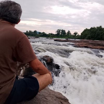 Raj_narmadaman's profile picture. finding truths