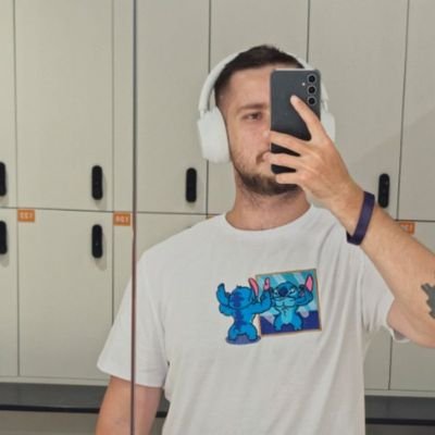 shoneybooy's profile picture. 🚩 твой навеки красный флаг ♍