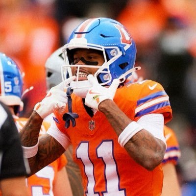 lordcrashout's profile picture. Just talking