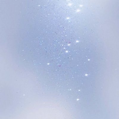 _petitememoire's profile picture. 