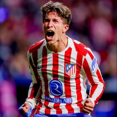 MosF_15's profile picture. ششبابي ولو شاب الوفاء