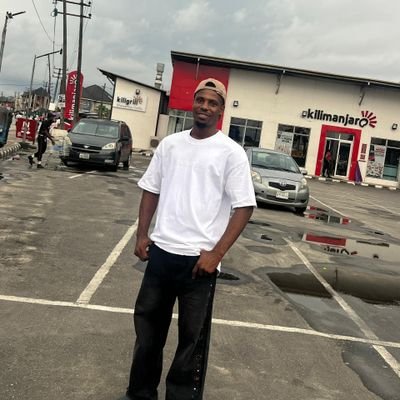 bigmancitymayor's profile picture. 🇳🇬🇨🇦
 football predictor 

king of 7++++

lover of draw

🖤🖤🖤🖤🖤🖤🖤🖤🖤🖤🖤