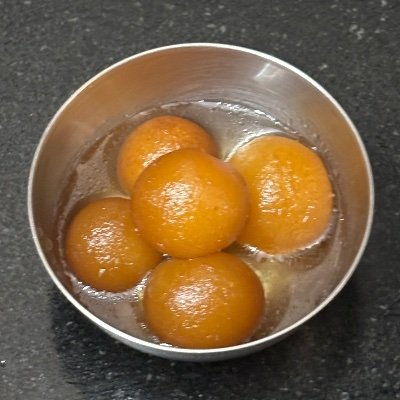 Mohom_23's profile picture. We make fresh and tasty food, made with quality ingredients and deliver with passion, to make your life a healthy one.