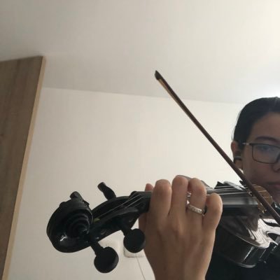 svet_lvr's profile picture. ☭ • 🇨🇴🇧🇷🇬🇧 •🎮🕹️💻⌨️👾 • 🎼🎻🎹🎵