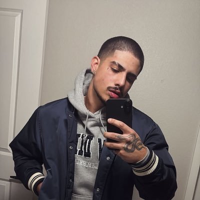 Keenecapo's profile picture. Barber💈Gym Rat💪🏽God First🙏🏽