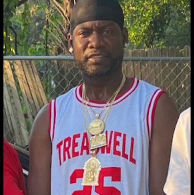 AnthonyLaw9511's profile picture. 