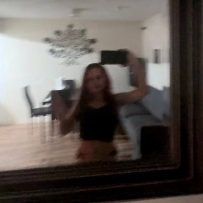 Ang_100207's profile picture. 