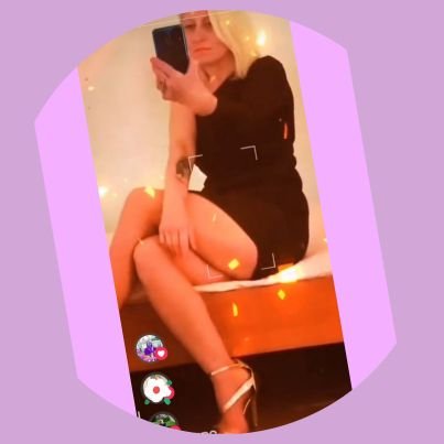 YmwFPfLsPxMSmgM's profile picture. Αν με ξενερώσεις όχι απλώς πέθανες αλλά...
Δεν υπήρξες ΠΟΤΈ