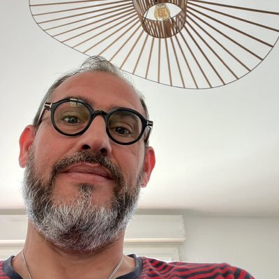 Patricklaport2's profile picture. La vie n’est pas toujours un long fleuve tranquille, parfois il faut nager à contre-courant pour survivre