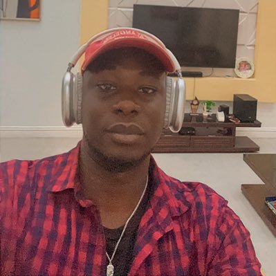 ForlaOlatunji's profile picture. Graphics 👨‍💻