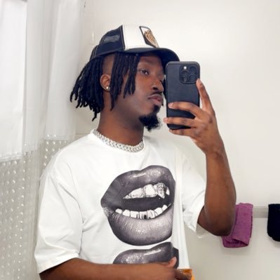 jvylvnnn's profile picture. sun☉ ♎︎ | moon ☾ ♉︎ | rising ꜛ ♑︎ | mercury ☿ ♎︎ | venus ♀♏︎ | mars ⚦ ♋︎ | be 🫵🏾 unapologetically| 𝒽𝑜𝓊𝓈𝑒 𝑜𝒻 𝓇𝑒𝓃𝒶𝒾𝓈𝓈𝒶𝓃𝒸𝑒 🪩