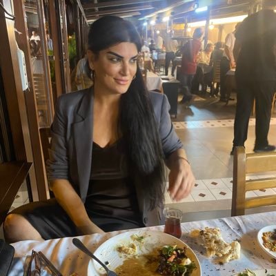 yeliz86613728's profile picture. ben baharıyım yarınlarımın…çiçek açarım her kışın ardından….#FENERBAHÇE