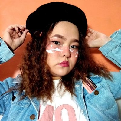 monea_art's profile picture. Flowing colors. Tangible dreams.
Watercolor artist minting on objkt
Physical + NFT works by monea💧