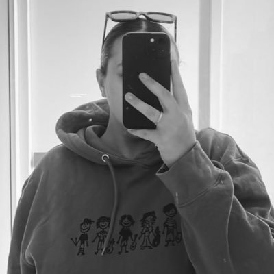 hichaay's profile picture.