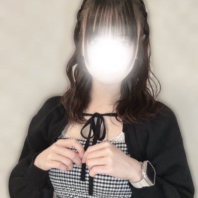 lovey_9812's profile picture. 金沢 158cm/45kg 食べることとお笑い大好き〜🎶