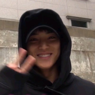 theindesirable's profile picture. 