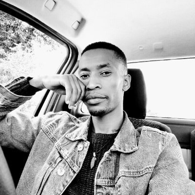 vuyo_ro's profile picture. art ||. chess ♟️./\~ eed 🦾👣