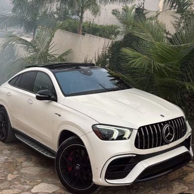 tmr_republic's profile picture. ✝️God | Proverbs 16:3