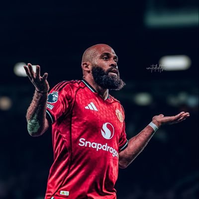 unitedpapii's profile picture. ° i love just the lyrics that feel a little too real. the artists' favorite.°
°manchester united° 💯❤️