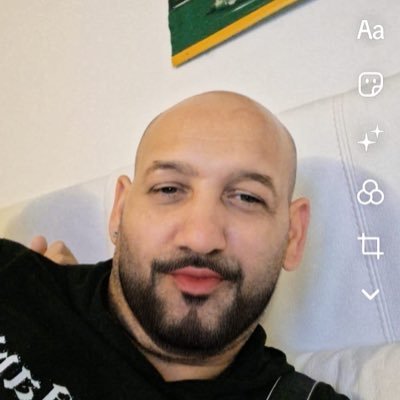 Catalinsto77534's profile picture. 