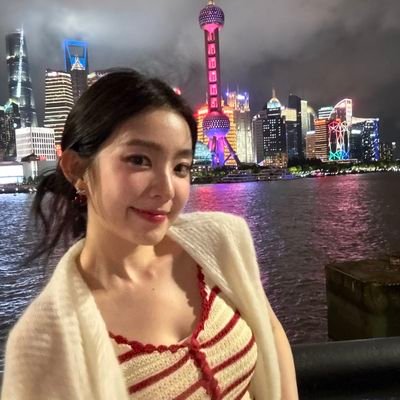 sundaestark's profile picture. bucky would also fight corrupt government