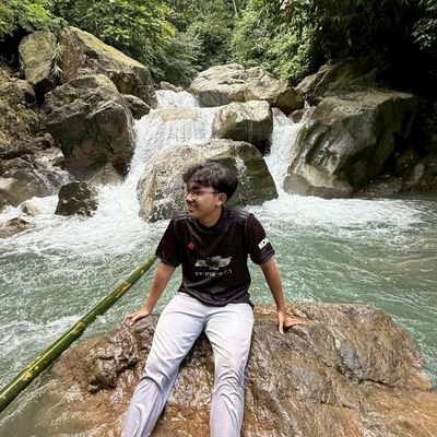 peakyluicy's profile picture. lagi capek