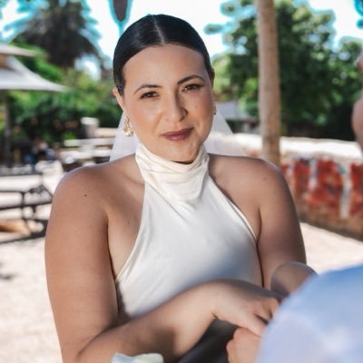 LLynnIL's profile picture. דושייה, חסרת חשומה, מצייצת בדיעבד, אוהבת בדיחות אב, עושה בושות מ1990,לחוצת רחם,דתייה בהכחשה,גמישה בקטע מפתיע, בזה לקורקינטים פוטוגנית יותר ב IG : lynn_lilith