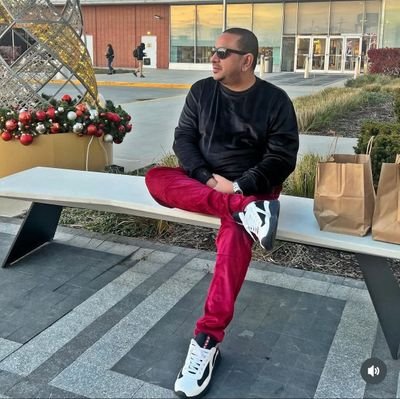 akhe70's profile picture. 