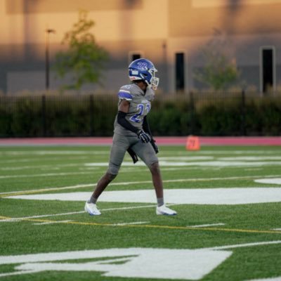 BraylenC311's profile picture. class of 28 fs/wr | 5’8, 130 | cooperbraylen311@gmail.com | cell 667-345-4213