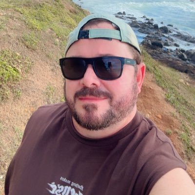 Scharnovski_'s profile picture.