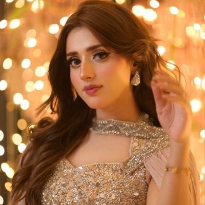 aressha07's profile picture. always happy