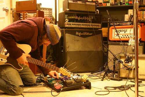 thisheargiraffe's profile picture. There's a big black spider
hanging over my door.
Can't go anywhere, anymore.
Tell me, are you with me?      
 // When I'm not working, I record music.