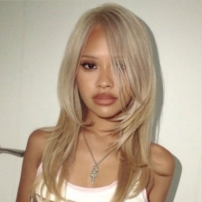 gdragondeeznuts's profile picture. tweeting from the trenches