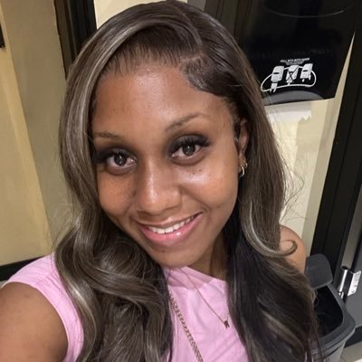 kay1dimple's profile picture. Entrepreneur