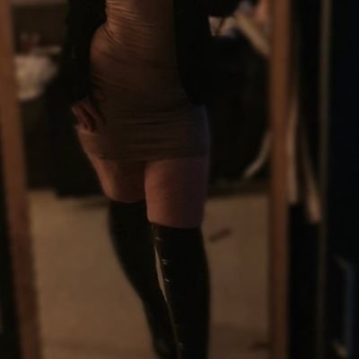 MDutchspoiled's profile picture. Dutch spoiled Princess ❤️ 18+ 
The kind of problem your wallet loves to have 💶😏

Tribute €20  if you cant pay don't DM