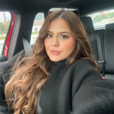 sheissilaa's profile picture. makeup fashion lover. Clinical Psychologist