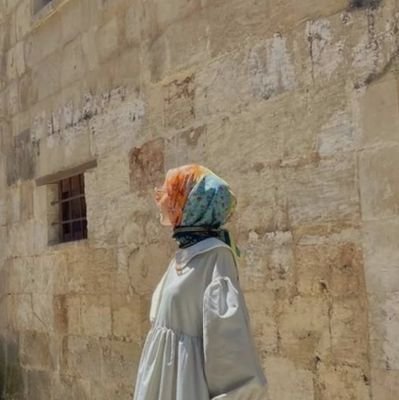 aSenaaa36's profile picture. 