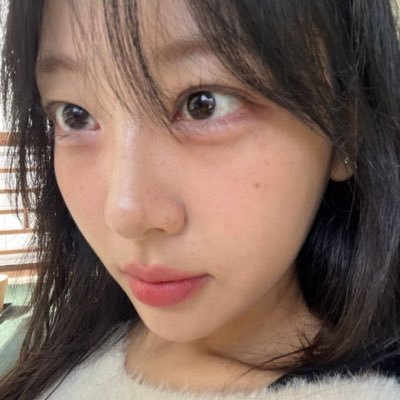 ilovekarensmith's profile picture. 