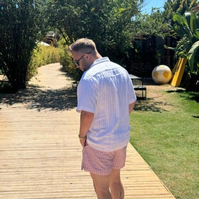 miracberketopuz's profile picture. 