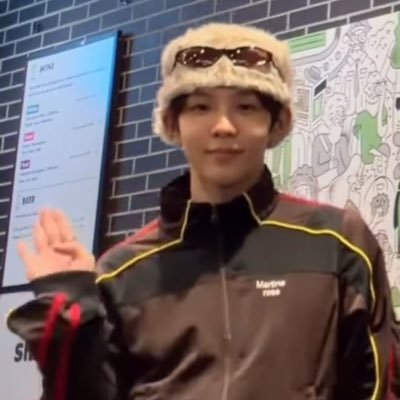 @__eeung